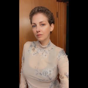 Meet your Posher, Jennifer